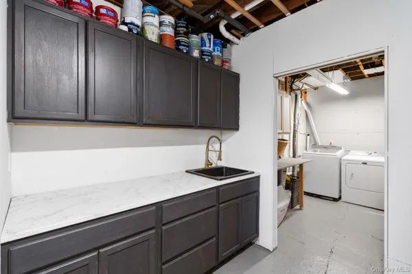 $439,000 | 4721 Highway 9G, Germantown, NY 12526