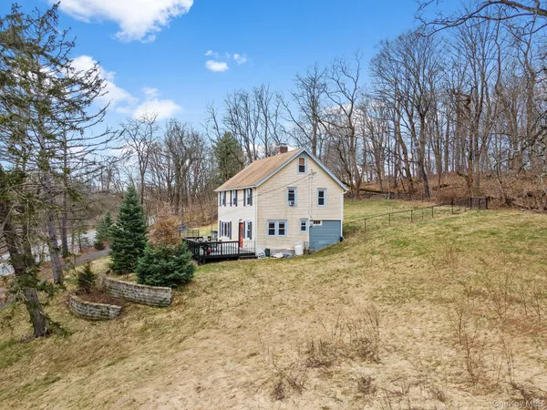 $439,000 | 4721 Highway 9G, Germantown, NY 12526