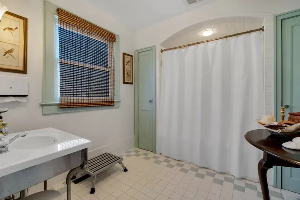 $599,000 | 121 North Duval Street, Quincy, FL 32351