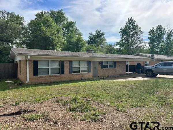 $219,900 | 1435 Glenrose Street, Tyler, TX 75701