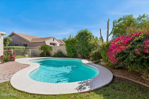 $795,000 | 289 East Horseshoe Avenue, Gilbert, AZ 85296
