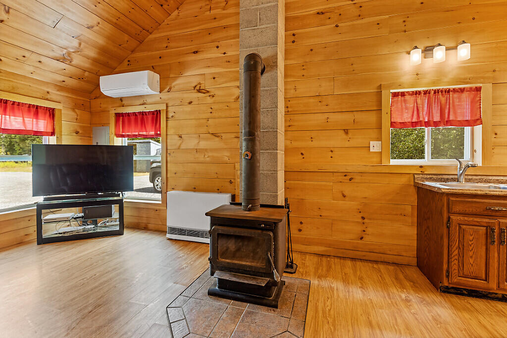 154 Nowell Road Winslow, ME 04901 - Photo 6 of 35 19_BP5A0345_DxO_mls