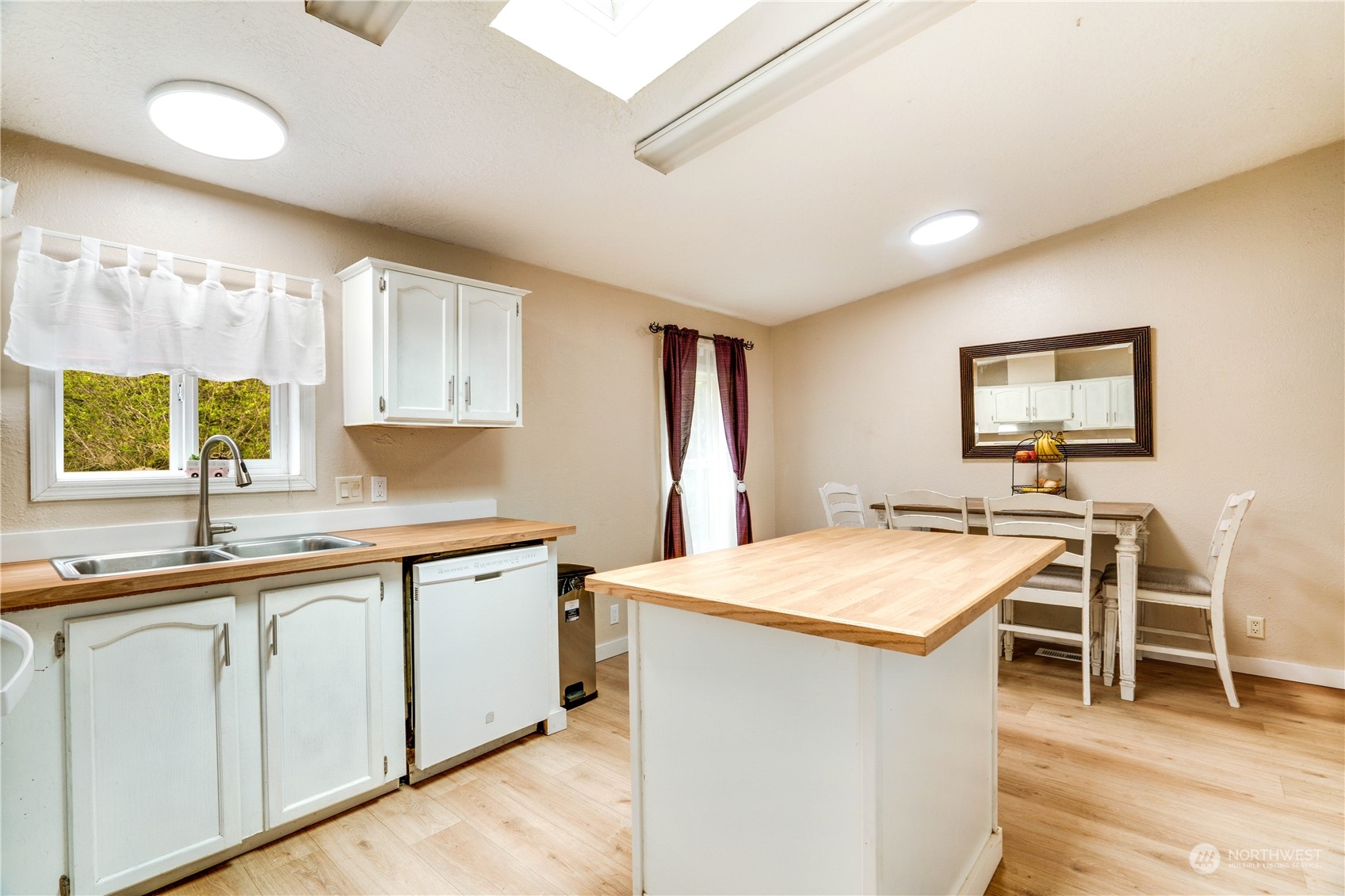 2650 Minterbrook Road Port Orchard, WA 98367 - Photo 16 of 27 Gallery Image 16