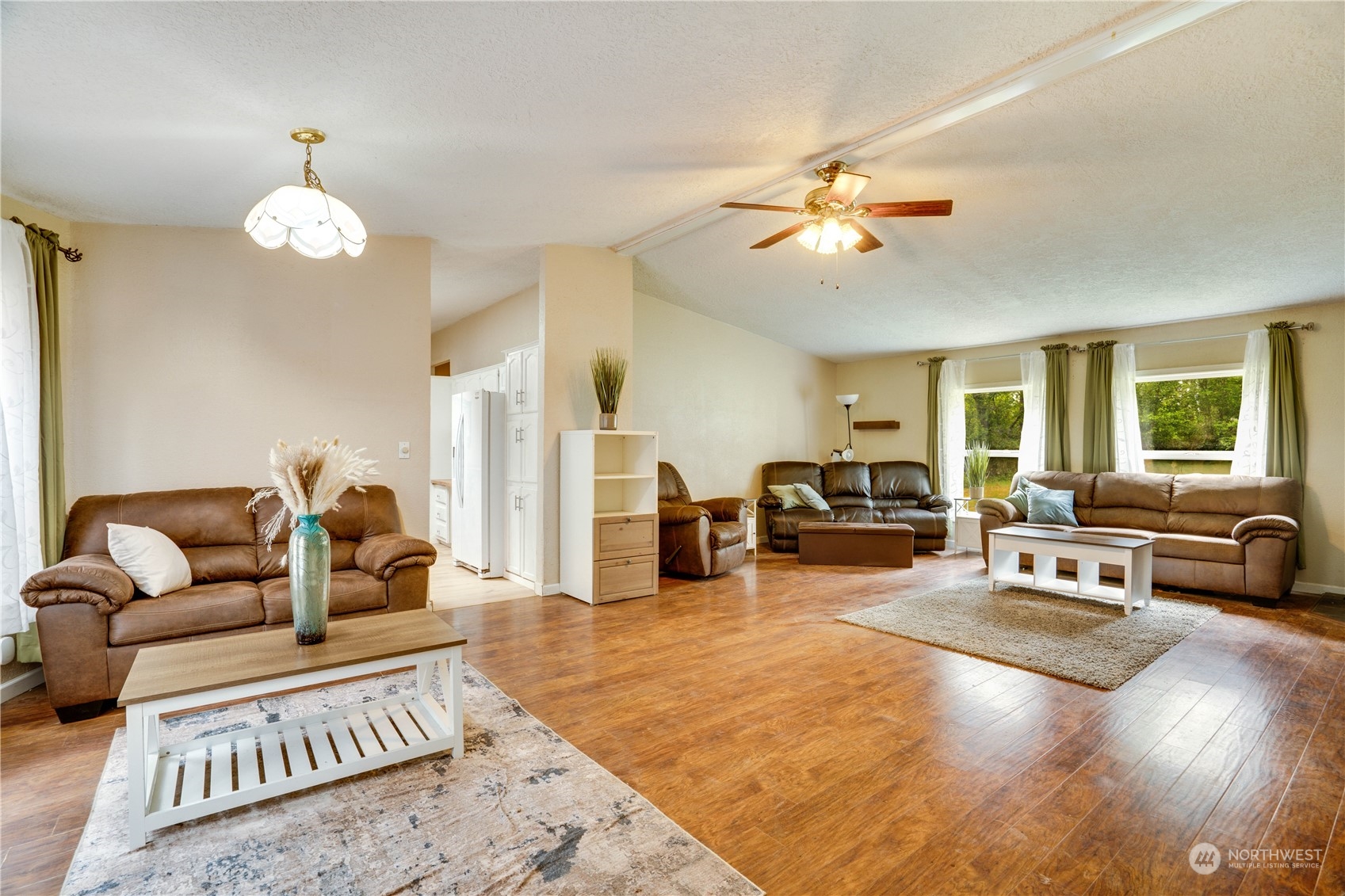 2650 Minterbrook Road Port Orchard, WA 98367 - Photo 5 of 27 Gallery Image 5