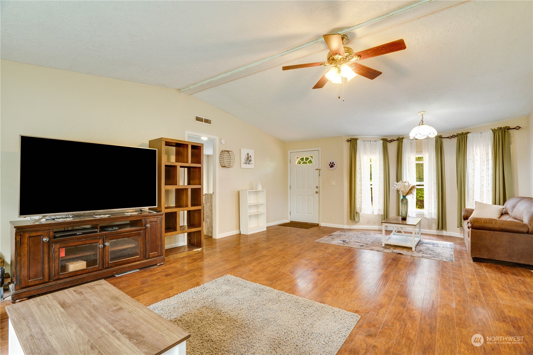 2650 Minterbrook Road Port Orchard, WA 98367 - Photo 8 of 27 Gallery Image 8