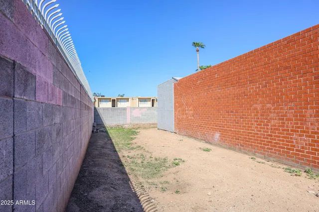 $999,000 | 2423 West Campbell Avenue, Phoenix, AZ 85015