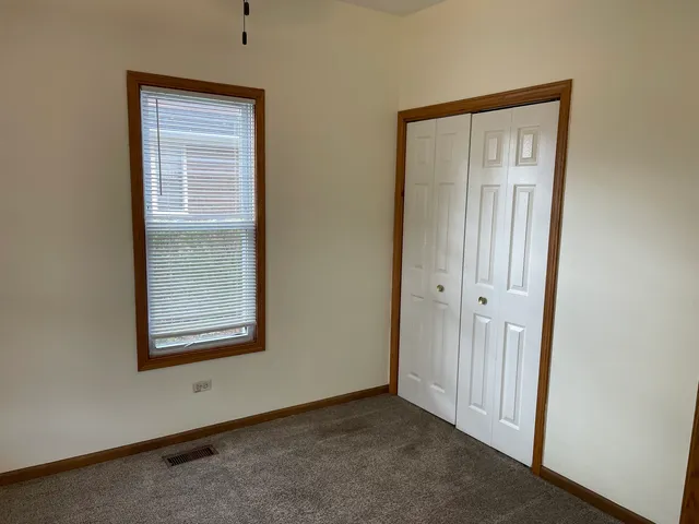 $1,500 | 320 East 13th Street, Unit A, Lockport, IL 60441