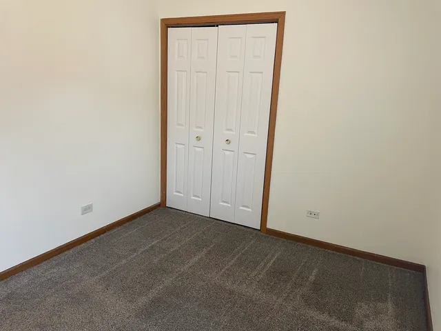 $1,500 | 320 East 13th Street, Unit A, Lockport, IL 60441