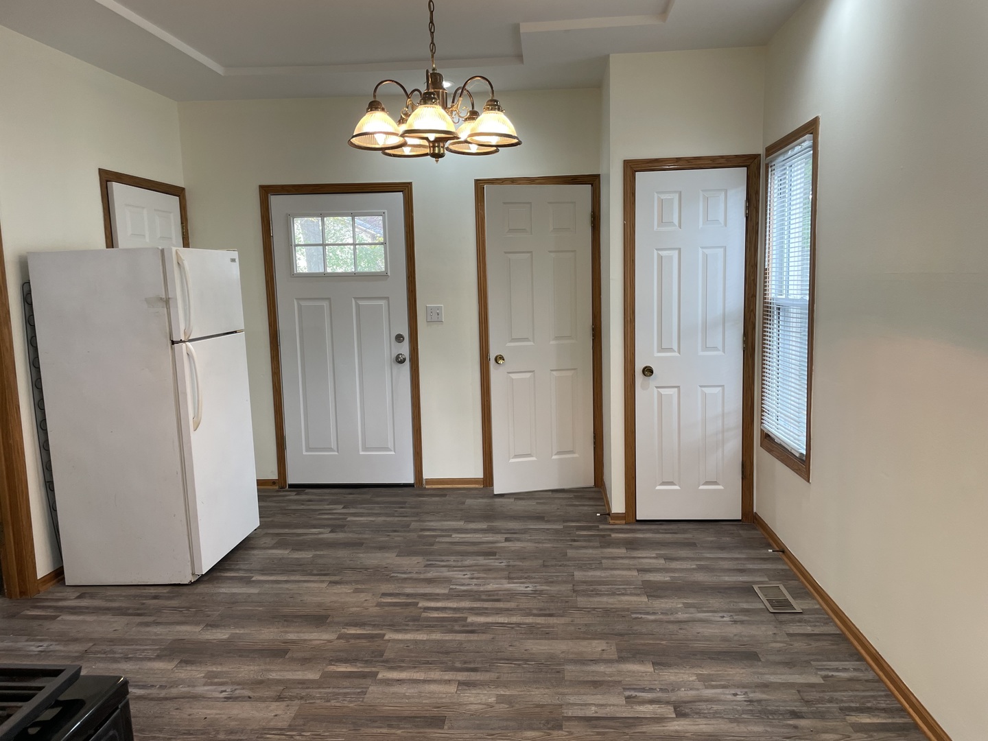 320 East 13th Street, Unit A Lockport, IL 60441 - Photo 3 of 24