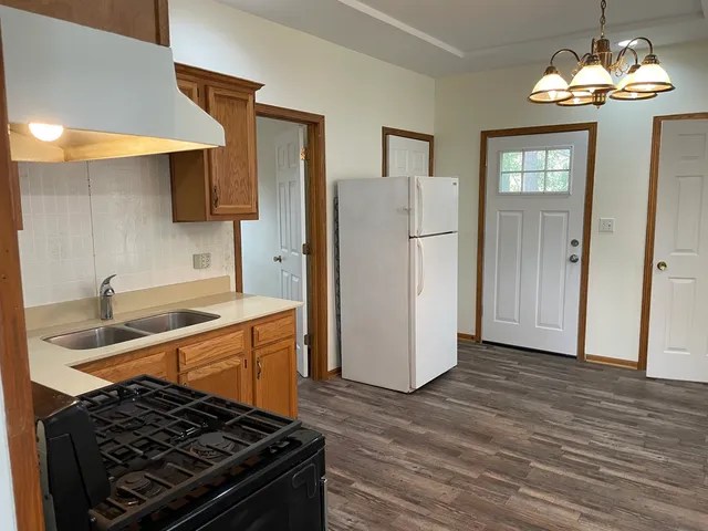 $1,500 | 320 East 13th Street, Unit A, Lockport, IL 60441