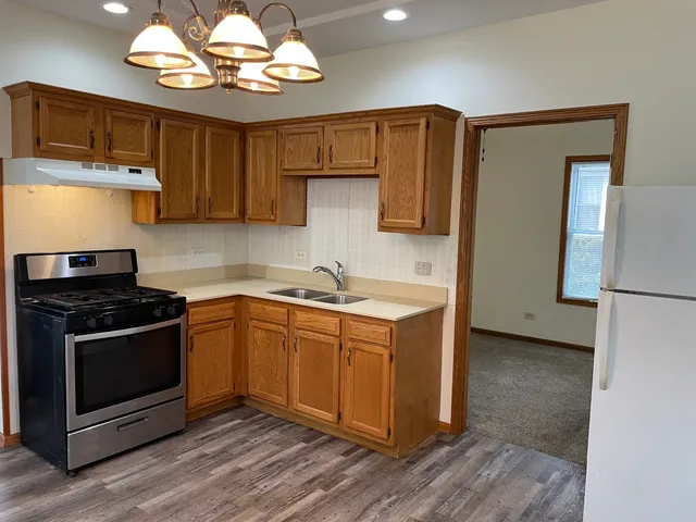 $1,500 | 320 East 13th Street, Unit A, Lockport, IL 60441