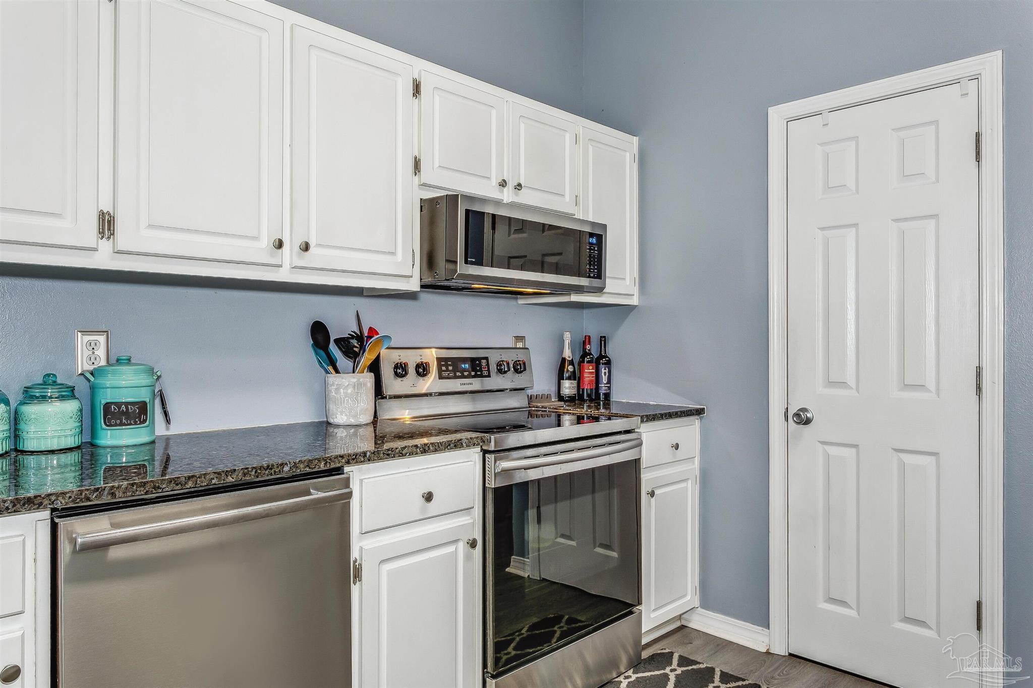 5541 Berrybrook Circle Pace, FL 32571 - Photo 16 of 31