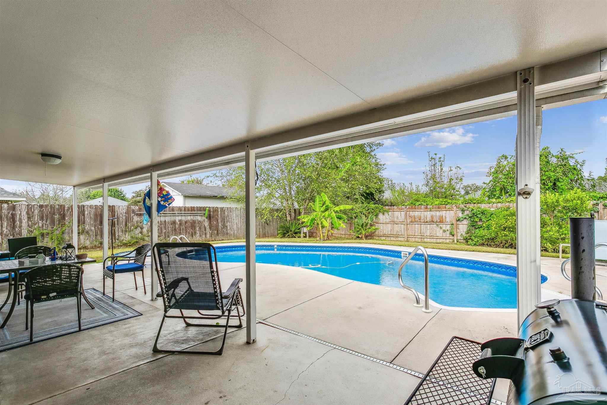 5541 Berrybrook Circle Pace, FL 32571 - Photo 4 of 31