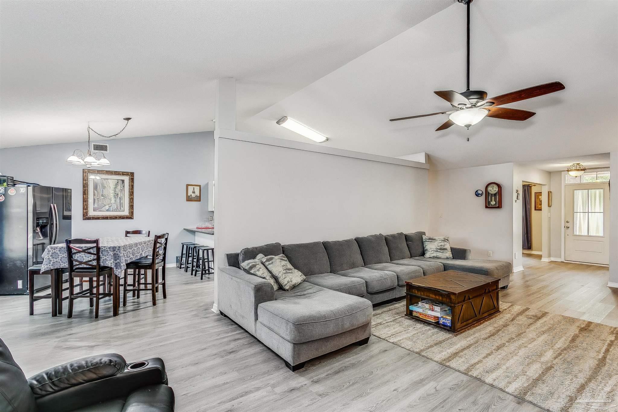 5541 Berrybrook Circle Pace, FL 32571 - Photo 8 of 31