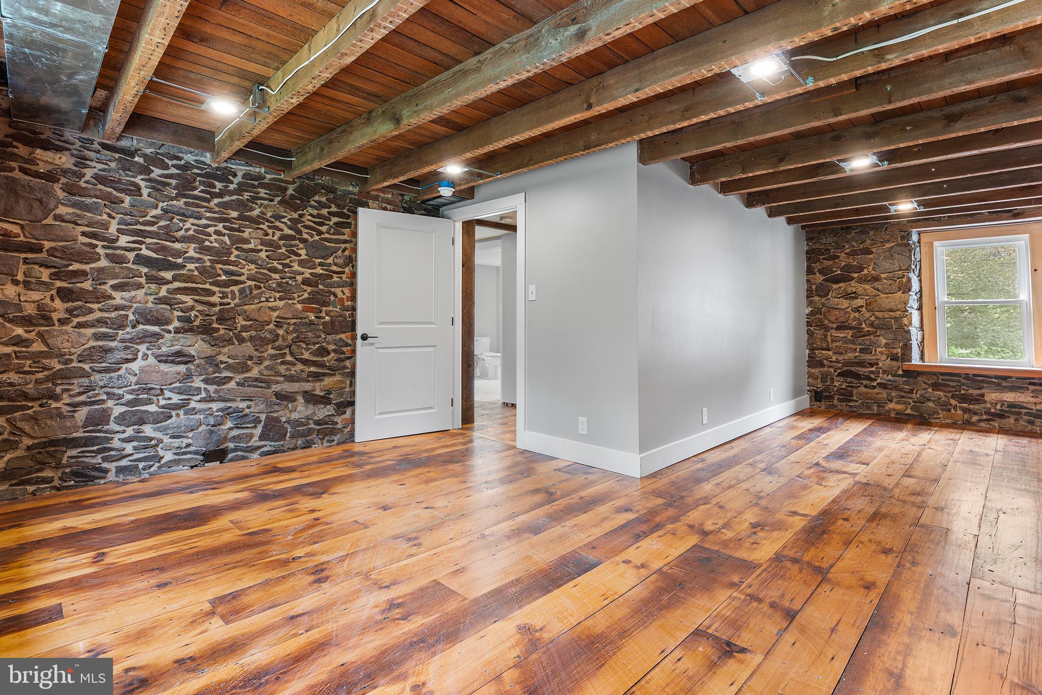 69 Cromby Road Phoenixville, PA 19460 - Photo 18 of 38 Gallery Image 18