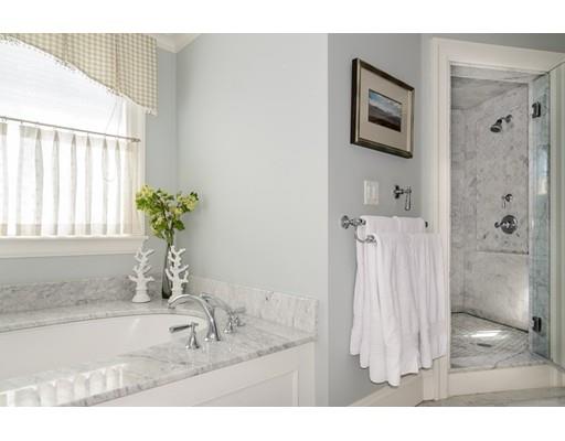 25 Kenilworth Road Wellesley, MA 02482 - Photo 15 of 28 a bathroom with a bathtub and a sink