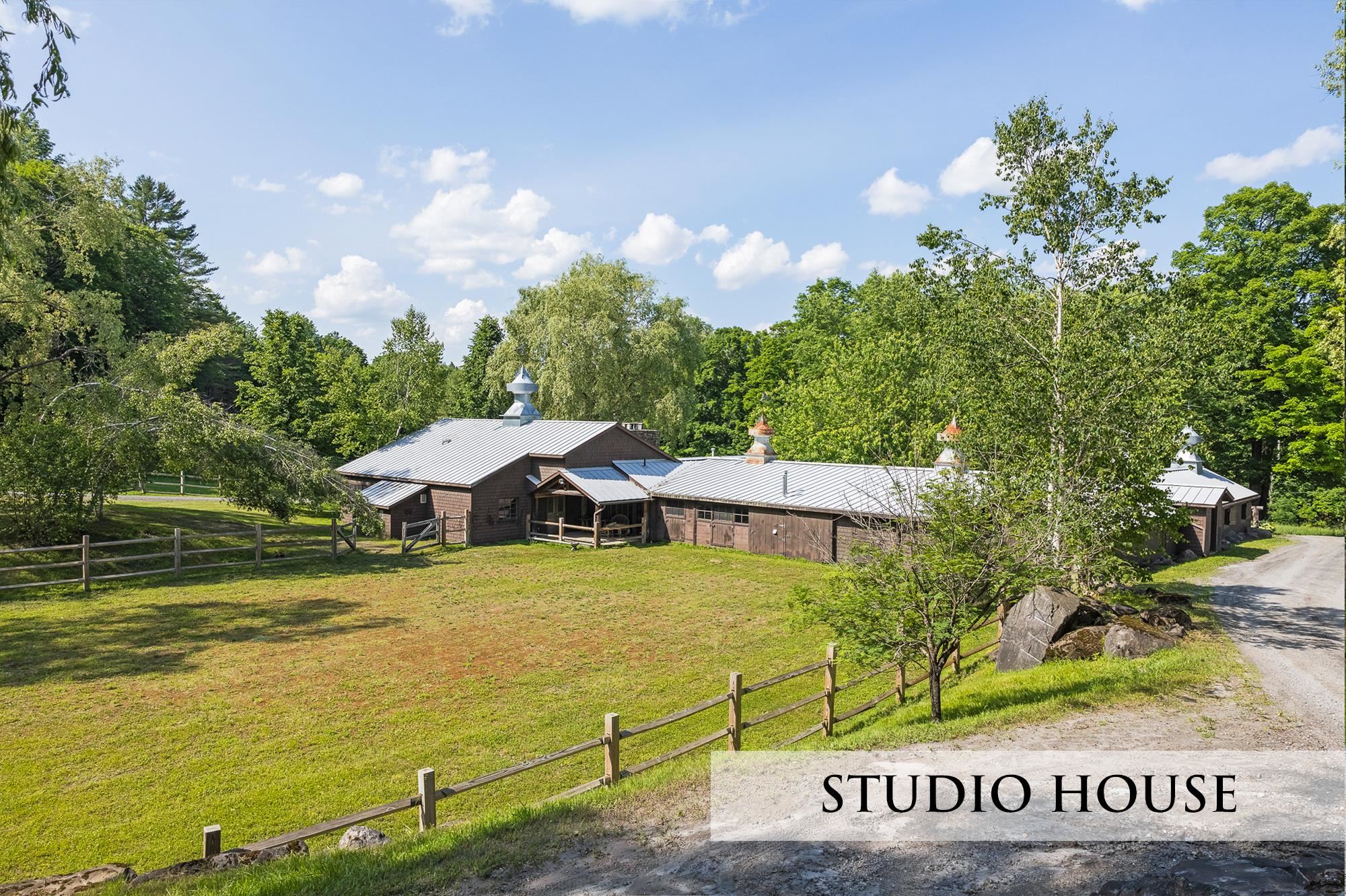 313 Taylor Road Peacham, VT 05821 - Photo 7 of 40