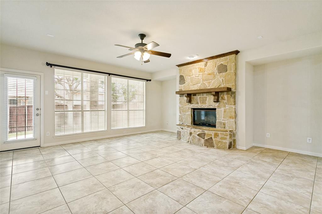 1148 Amy Drive Allen, TX 75013 - Photo 5 of 12