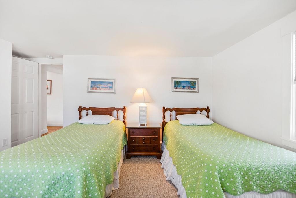 2188 Ocean Boulevard Rye, NH 03870 - Photo 15 of 40