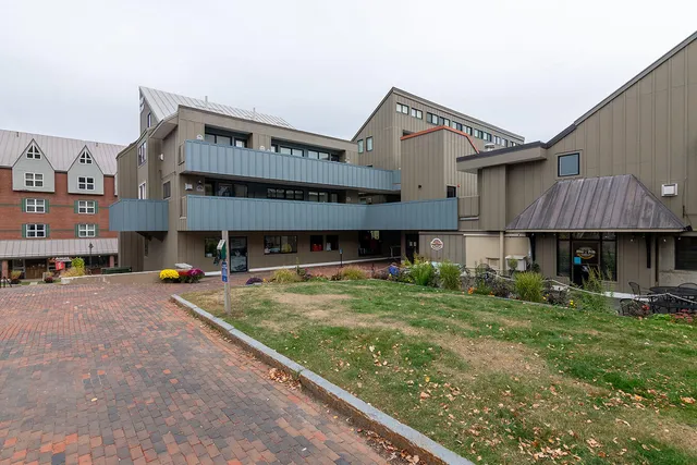 $675,000 | 3037 Main Street, Unit 3037, Carrabassett Valley, ME 04947