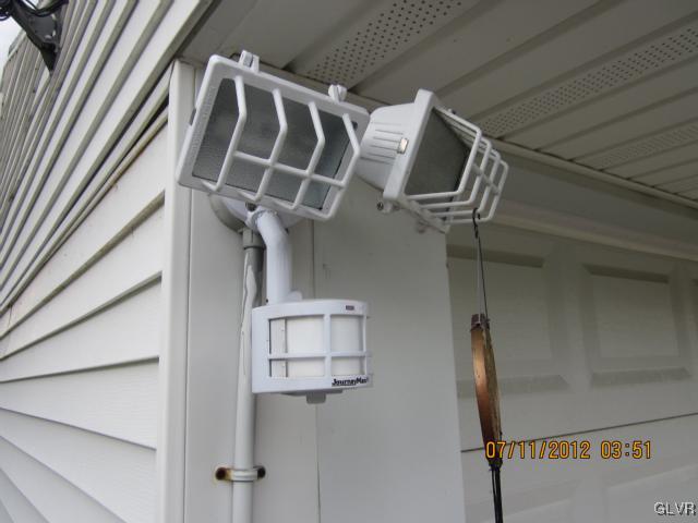3061 Roxford Road Allentown, PA 18103 - Photo 18 of 21 Gallery Image 18