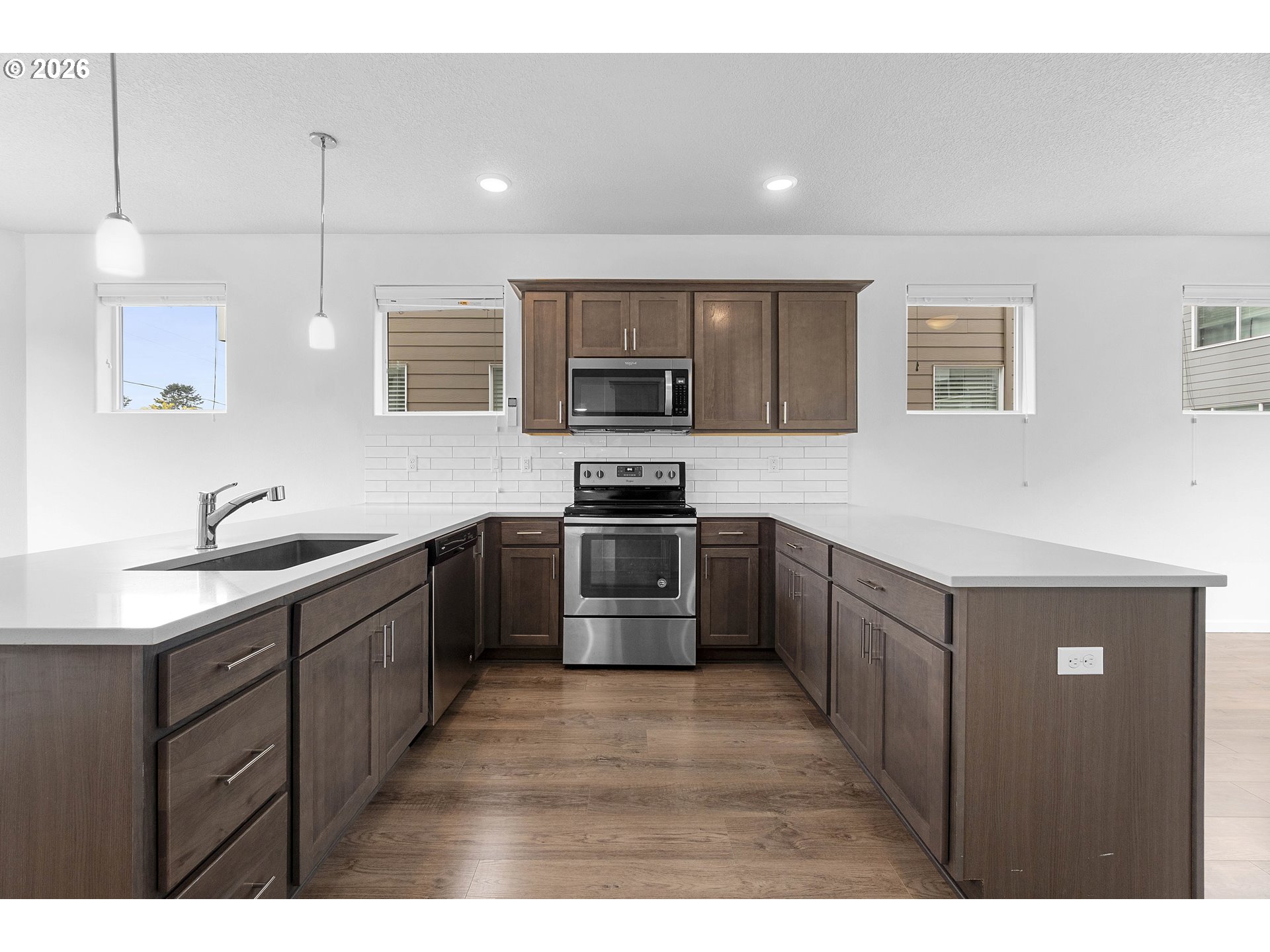 16653 Southwest Blanton Street Beaverton, OR 97078 - Photo 4 of 21
