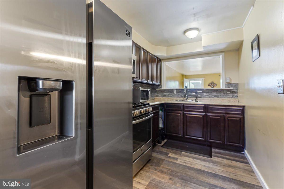 3915 Worrilow Road Brookhaven, PA 19015 - Photo 9 of 27