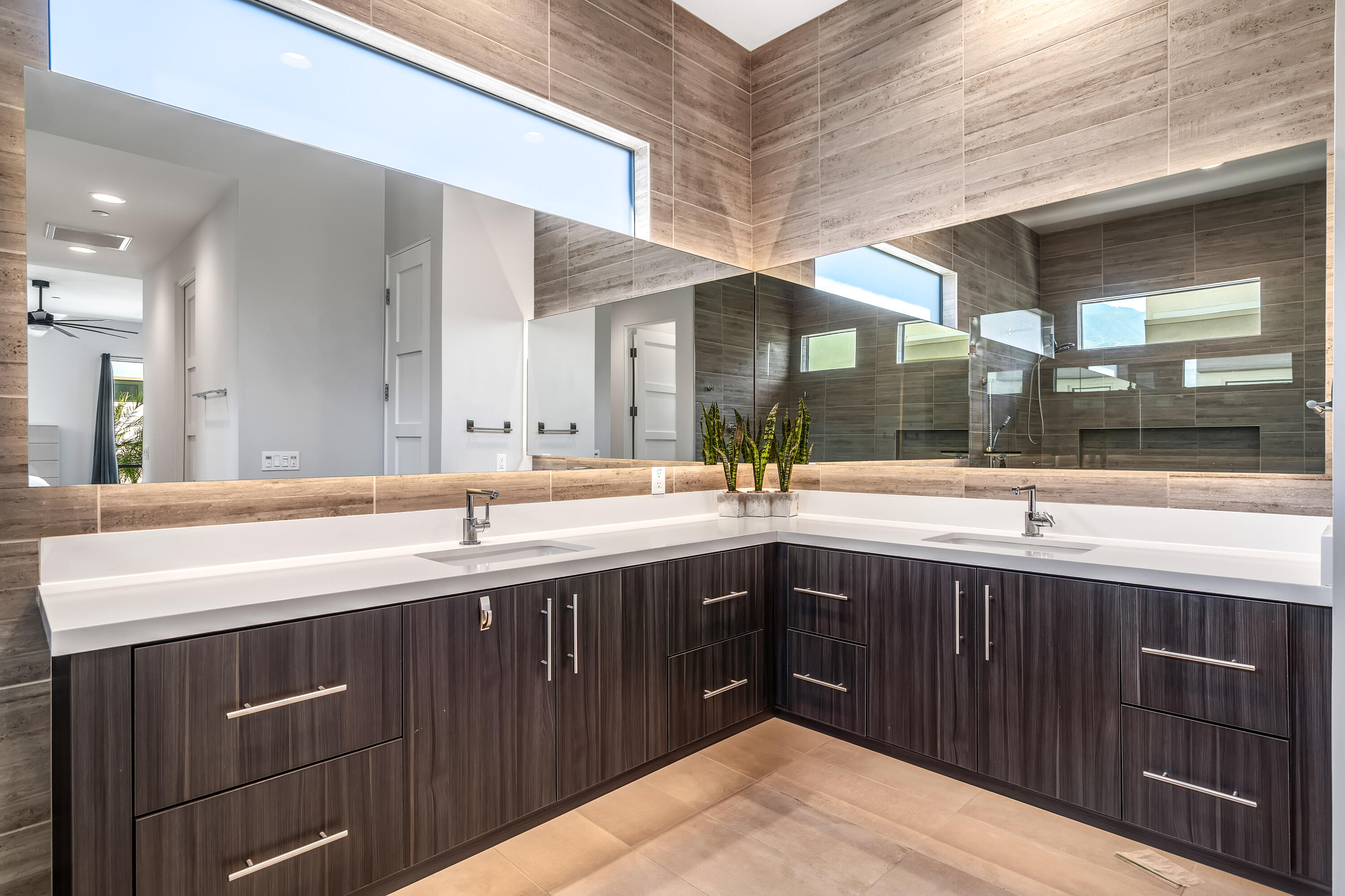 175 Vibe Way Palm Springs, CA 92262 - Photo 17 of 42 a kitchen with a sink and cabinets