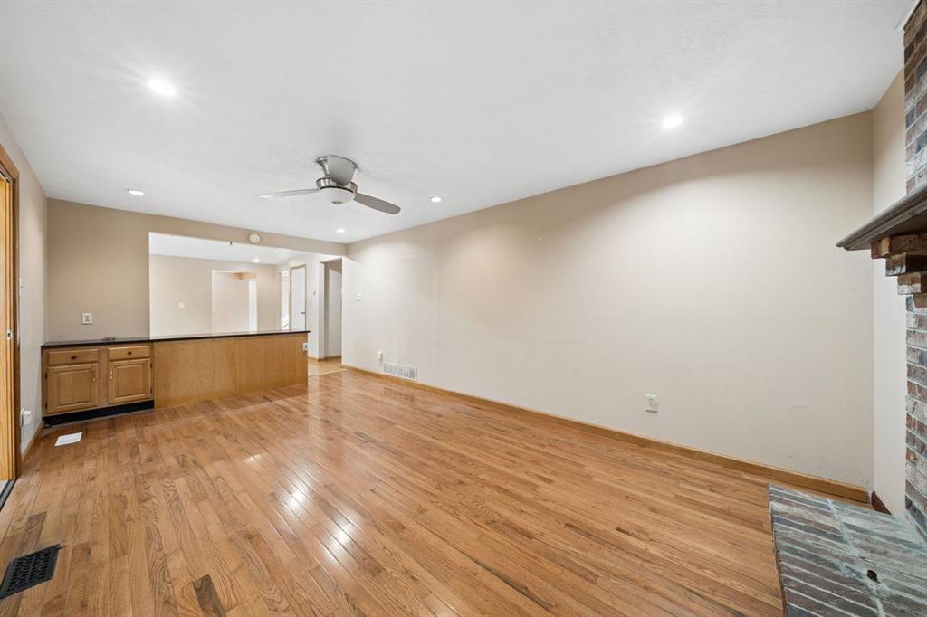 446 Diablo Drive Pittsburgh, PA 15241 - Photo 11 of 39 a view of empty room with wooden floor
