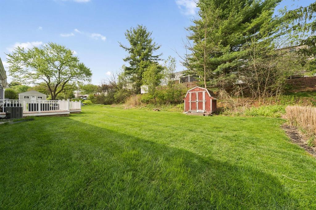 446 Diablo Drive Pittsburgh, PA 15241 - Photo 39 of 39 a house view with a garden space
