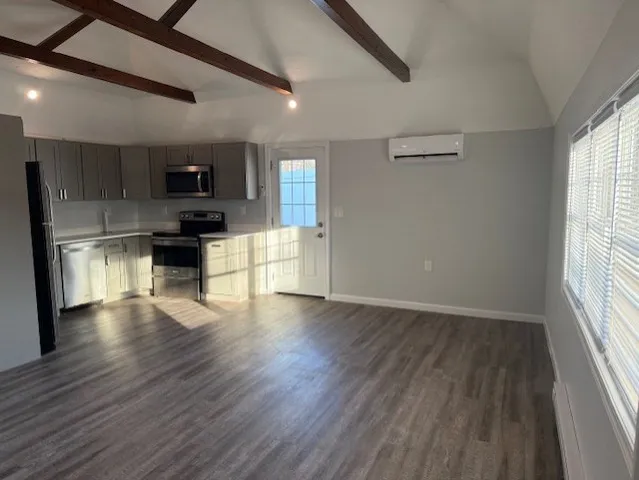 $1,600 | 68 North Avenue, Unit 4, Abington, MA 02351