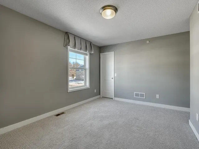 $389,000 | 10269 Chesshire Lane North, Maple Grove, MN 55369