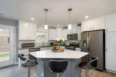 $389,000 | 10269 Chesshire Lane North, Maple Grove, MN 55369