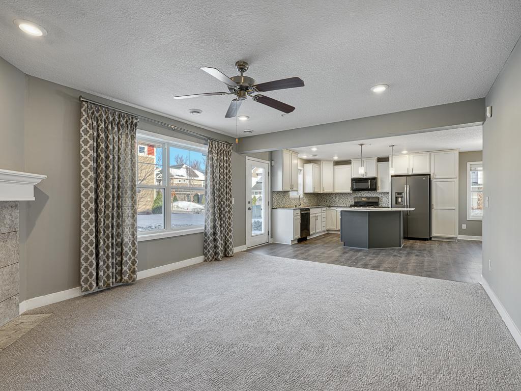 10269 Chesshire Lane North Maple Grove, MN 55369 - Photo 4 of 21