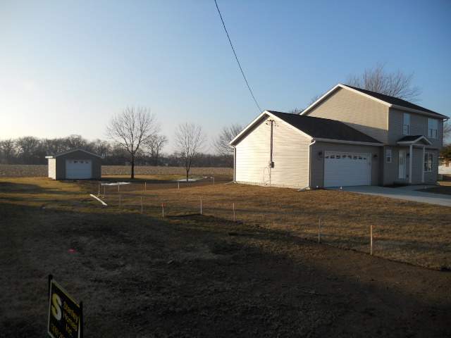 225 Center Street Metamora, IL 61548 - Photo 2 of 13 Gallery Image 2