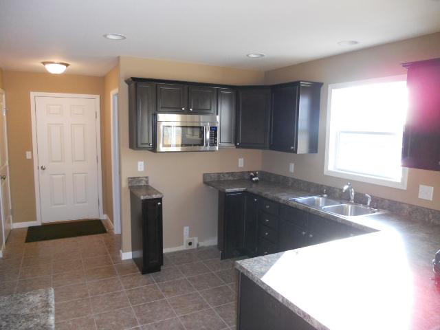 225 Center Street Metamora, IL 61548 - Photo 6 of 13 Gallery Image 6
