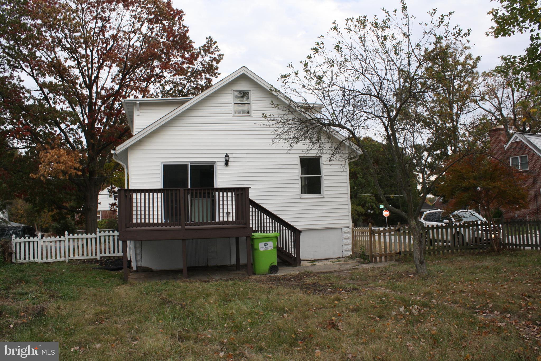 8000 Oakleigh Road Parkville, MD 21234 - Photo 24 of 28 Backyard is a great size and fully fenced