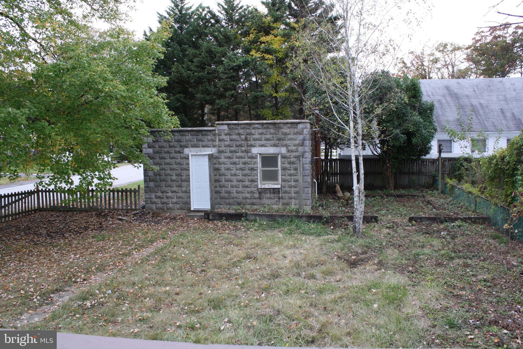 8000 Oakleigh Road Parkville, MD 21234 - Photo 25 of 28 Added bonus of 2 car garage with side access