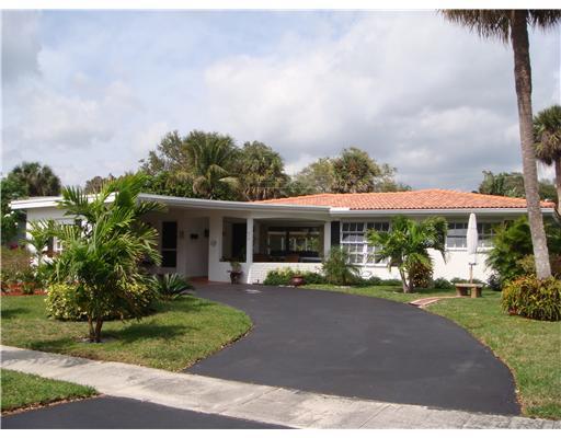 619 Southwest 4th Street Boca Raton, FL 33486 - Photo 1 of 24 Primary Photo