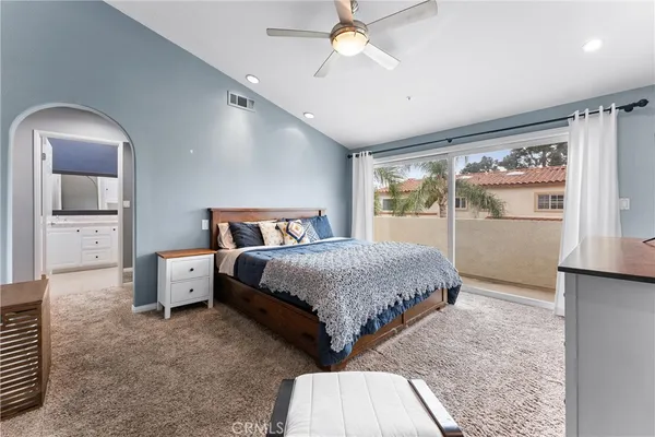 $995,000 | 4700 Warner Avenue, Unit 112, Huntington Beach, CA 92649