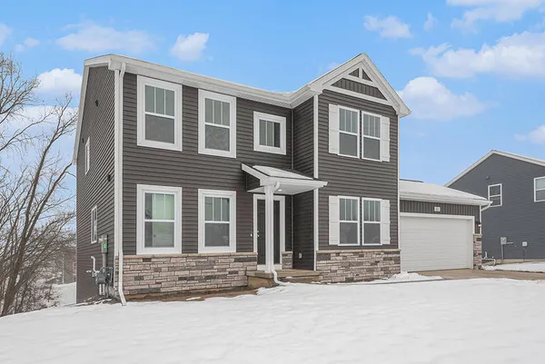 $464,900 | 4923 Knollwood Drive, St. Joseph, MI 49085