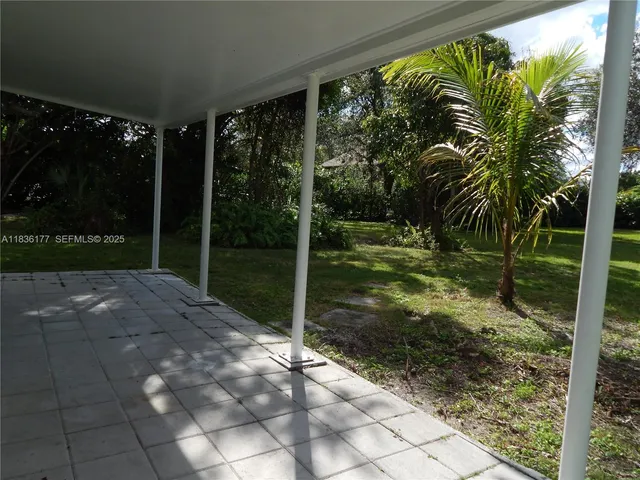 $3,950 | 7800 Southwest 69th Avenue, Miami, FL 33143
