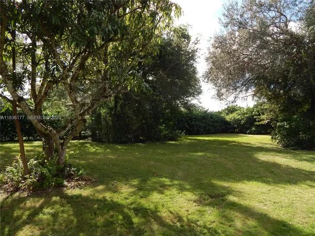 $3,950 | 7800 Southwest 69th Avenue, Miami, FL 33143