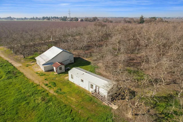a view of a swimming pool