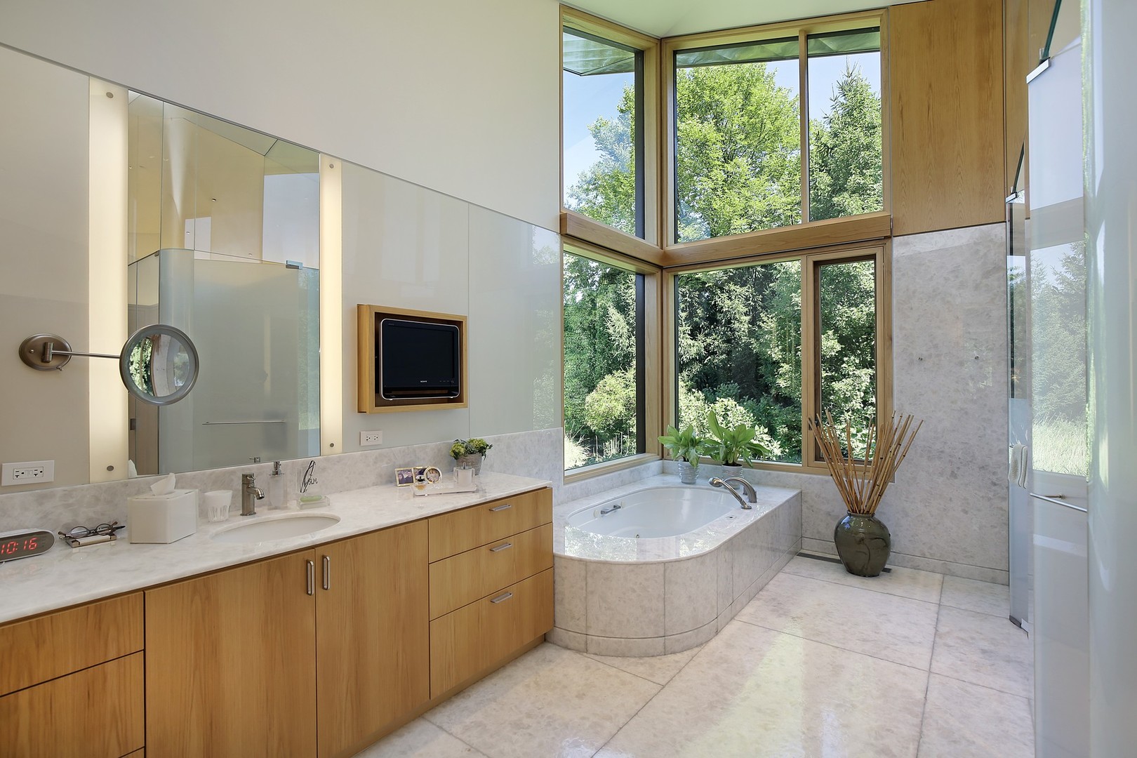 2500 Telegraph Road Bannockburn, IL 60015 - Photo 17 of 51