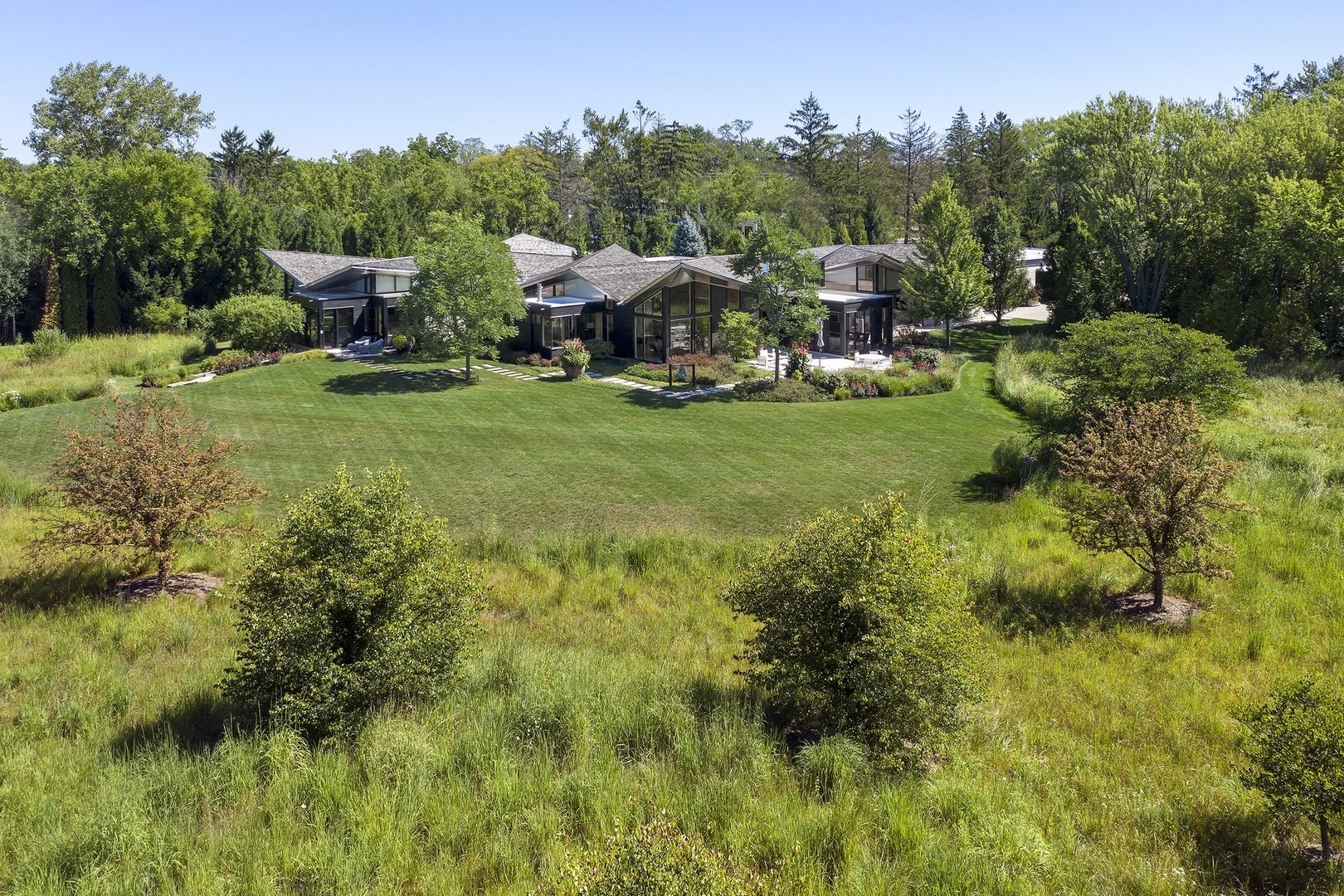 2500 Telegraph Road Bannockburn, IL 60015 - Photo 31 of 51