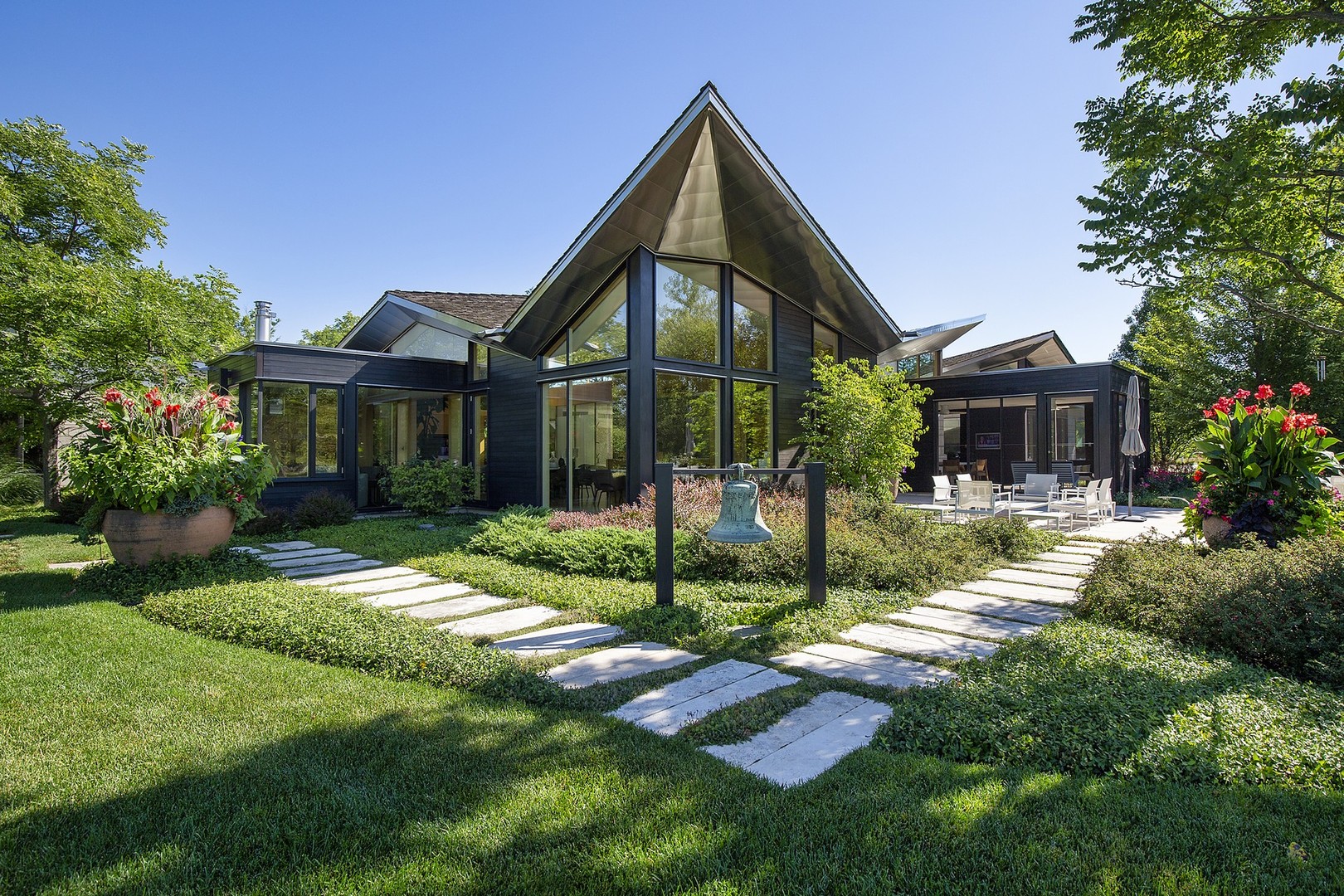 2500 Telegraph Road Bannockburn, IL 60015 - Photo 33 of 51