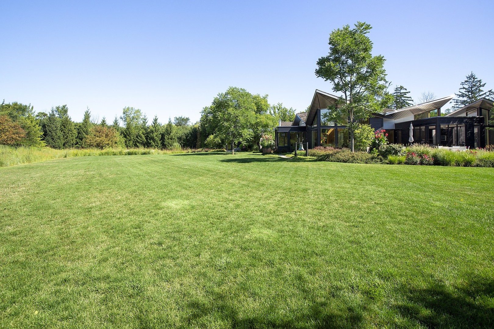 2500 Telegraph Road Bannockburn, IL 60015 - Photo 36 of 51