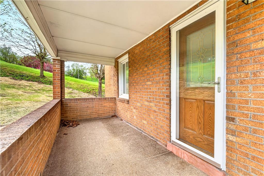 692 Simpson Howell Road Elizabeth, PA 15037 - Photo 11 of 44