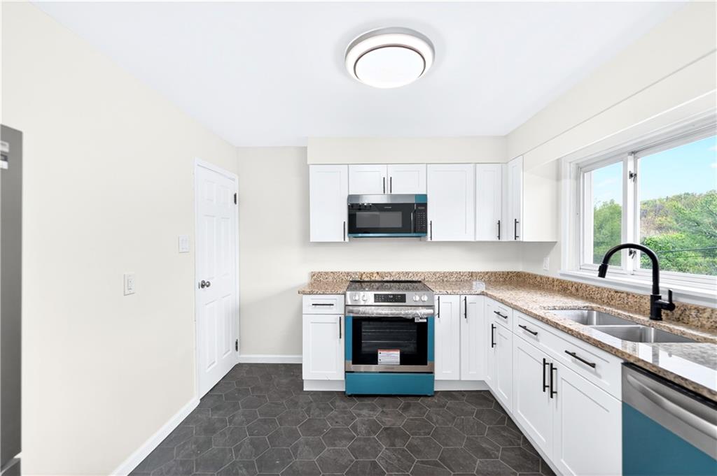 692 Simpson Howell Road Elizabeth, PA 15037 - Photo 25 of 44
